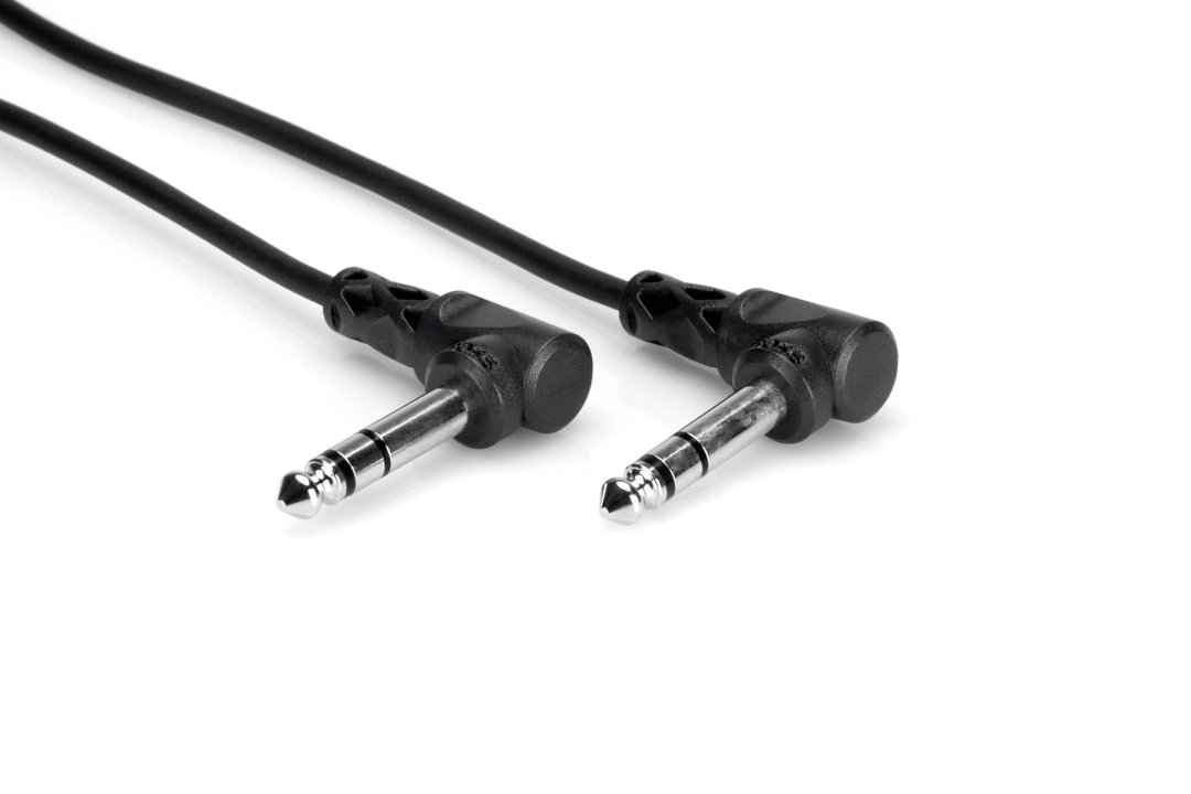 Hosa Hosa CSS-103RR Balanced Interconnect Right Angle 1/4" TRS. 3'